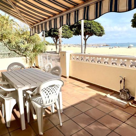 Casa Comoda Delante De La Playa Con Vista Al Mar كامبريلس المظهر الخارجي الصورة