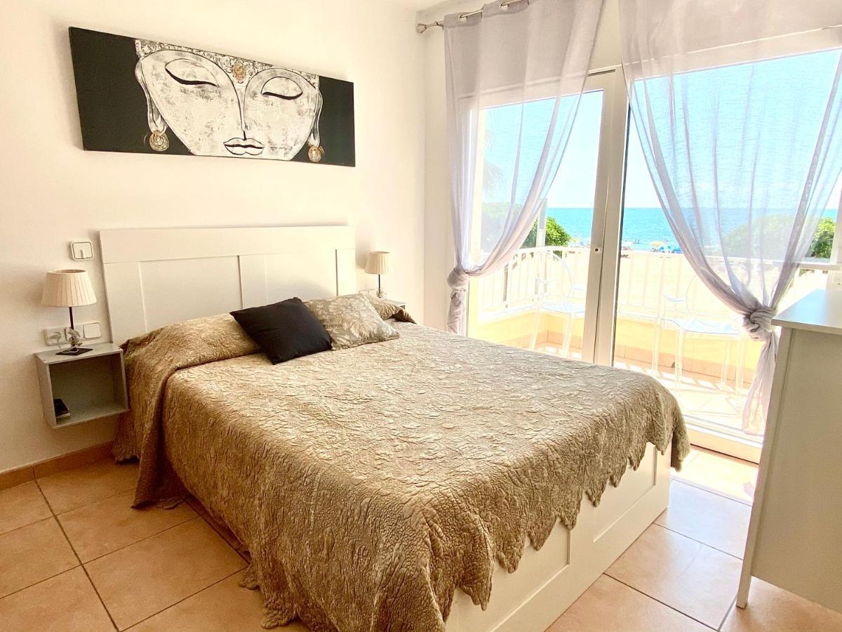 Casa Comoda Delante De La Playa Con Vista Al Mar كامبريلس المظهر الخارجي الصورة